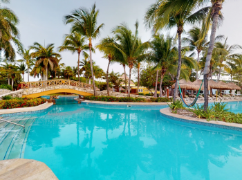 Hotel IMG